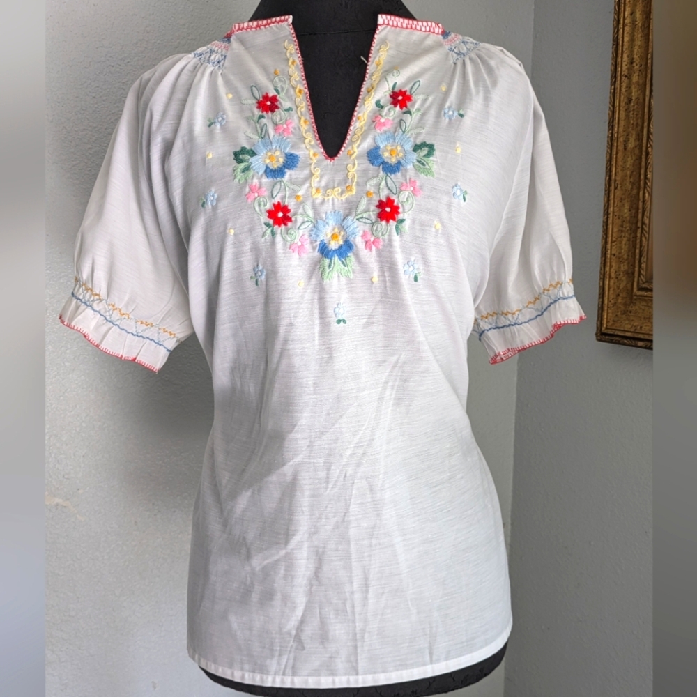 1970's Hand Embroidered Cotton Puff Sleeve Blouse